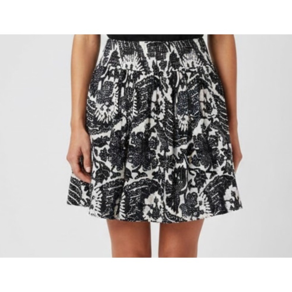 Banana Republic Womens Black White Floral Pleated‎ A Line Mini Skirt XS
